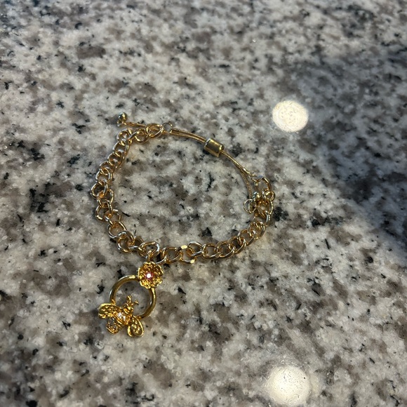 me Jewelry - Handmade Gold Bee Charm Bracelet
